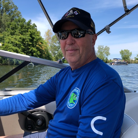 Meet your Posher, Tom - Picture 4 of 5